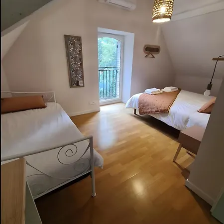 펜션 Bellarca Avec Piscine Et *