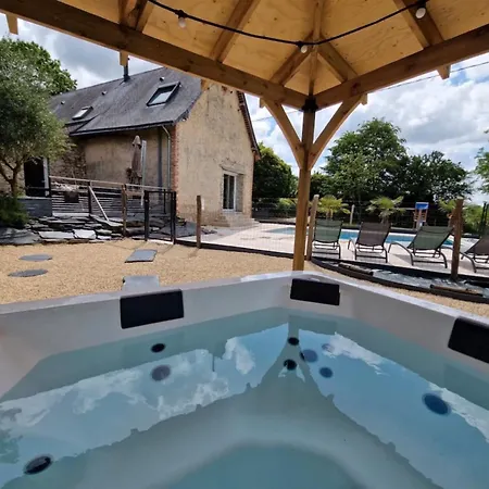 Bellarca Avec Piscine Et Soucelles